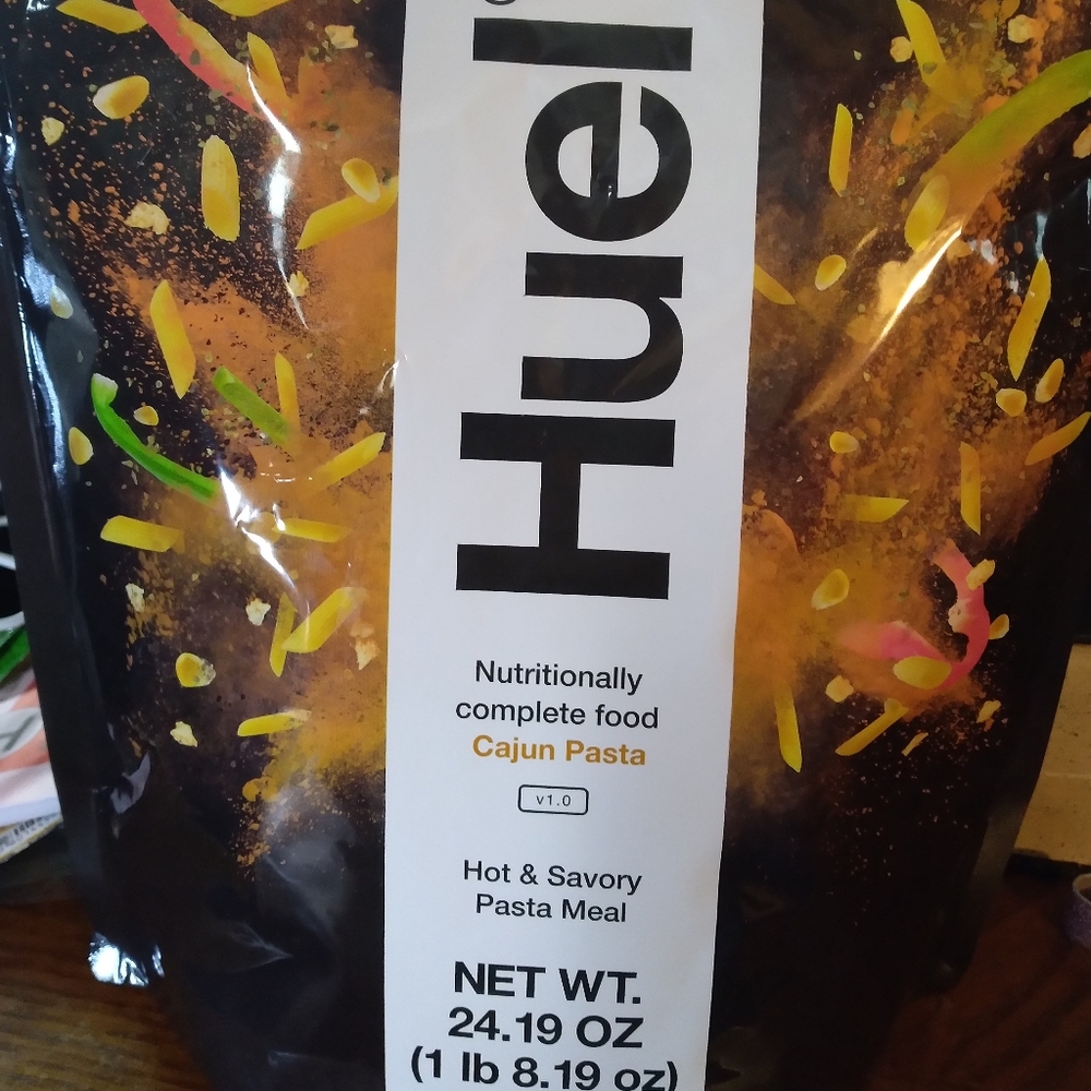 Huel Hot & Savory 2 bags Mac &  Cheeze, Cajun Pasta